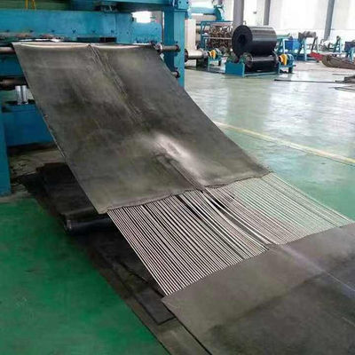 주문 기름에 저항하는 최고 성능의 와이어 로프 컨베이어 벨트 ST800 - 찢어지기 저항 online manufacture